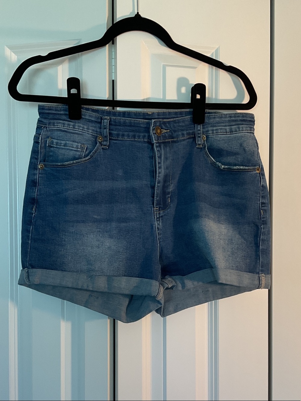 Classic Mid-Blue Denim Women's Shorts
